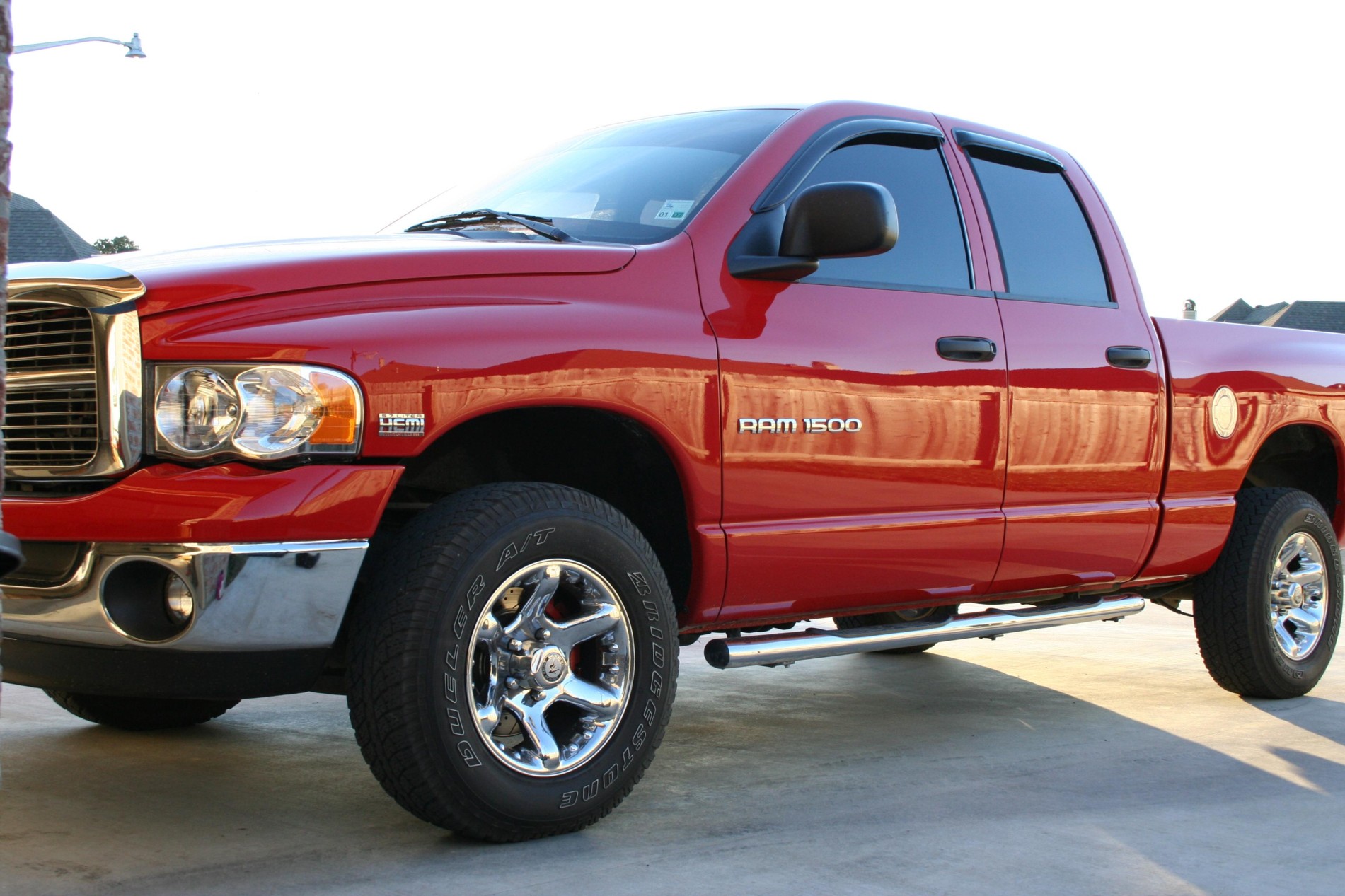 Dodge Ram 1500 SLT Hemi