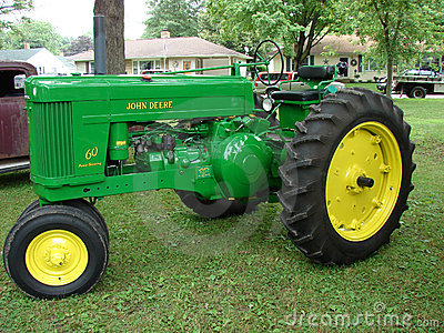 John Deere Model 60