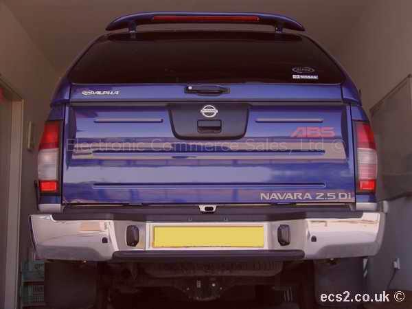 Nissan Navara LE 25 Di Crew Cab