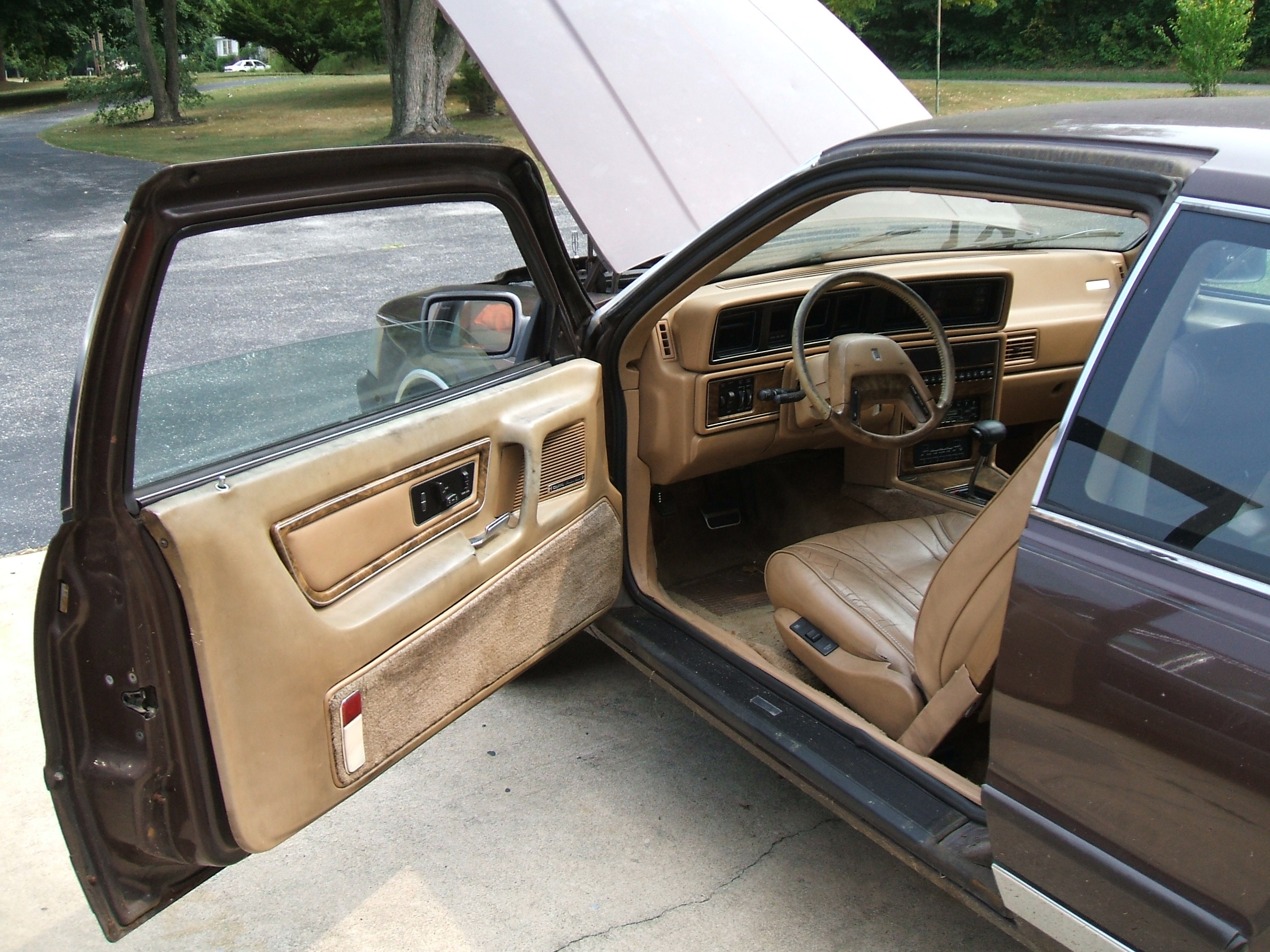 Lincoln Continental Mark VII