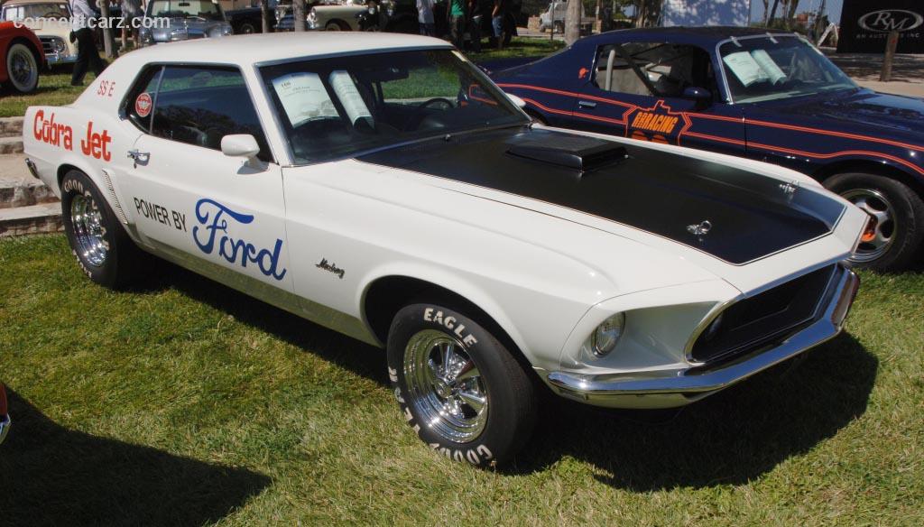 Ford Mustang GT 428 Cobra Jet fastback