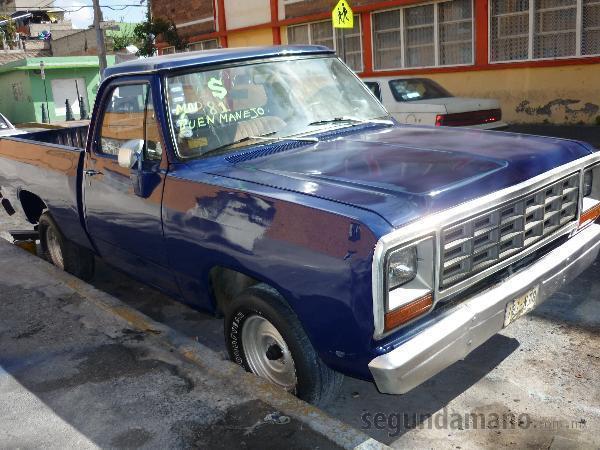 Dodge D-250 8 Cilindros