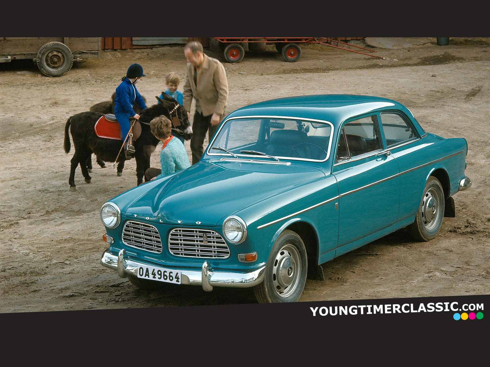 Volvo 121