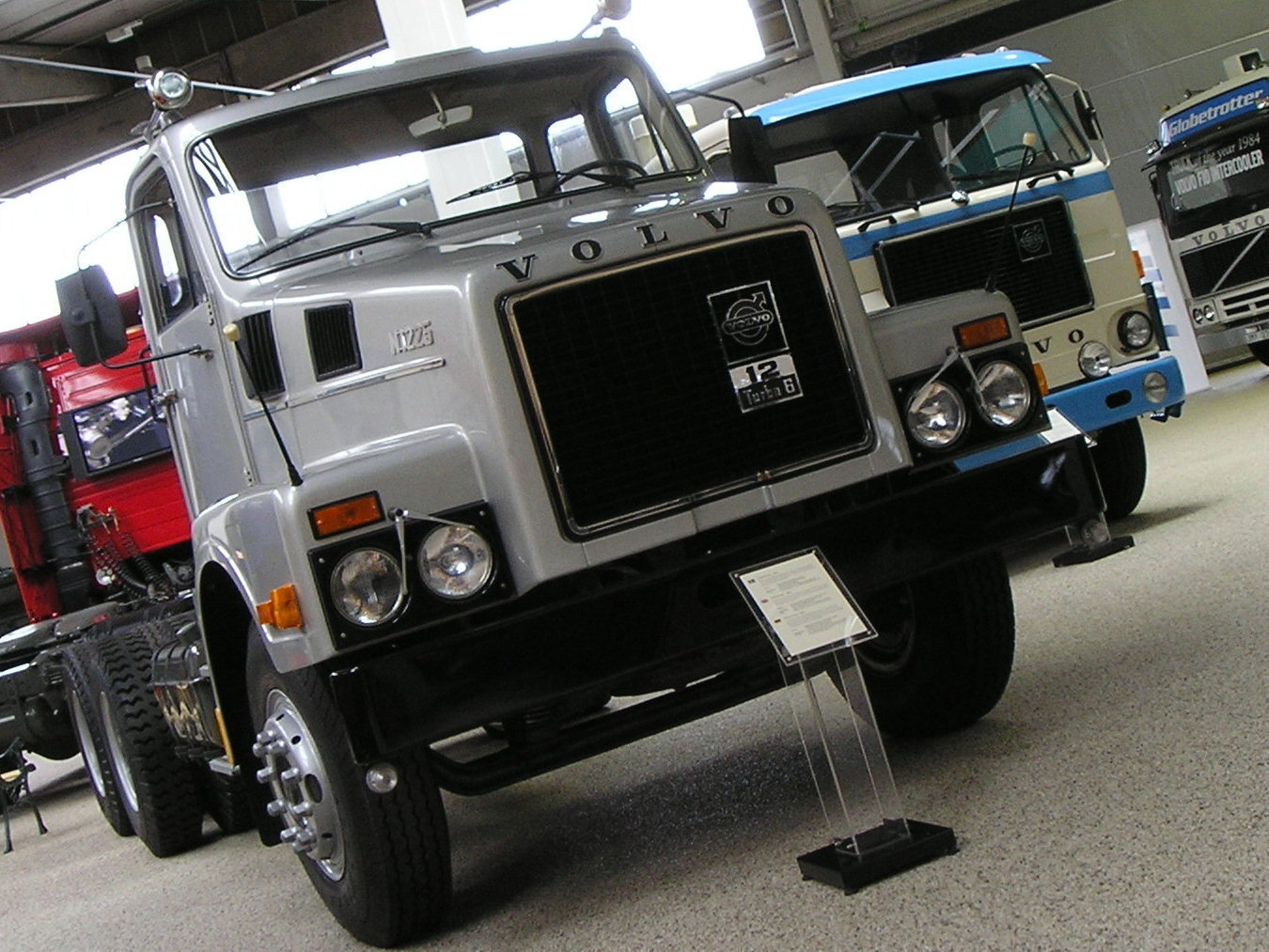 Volvo N12