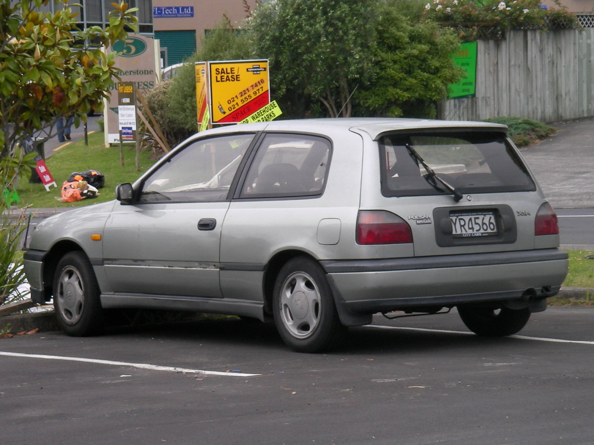 Nissan Pulsur X1R