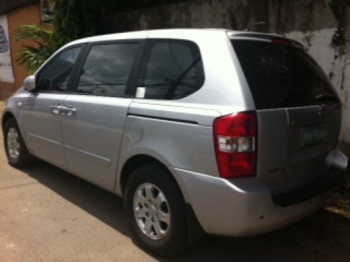 Kia Grand Carnival LX 29 CRDi