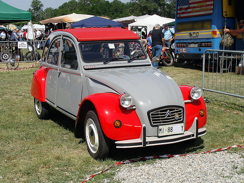 Citroen 2CV Dolly