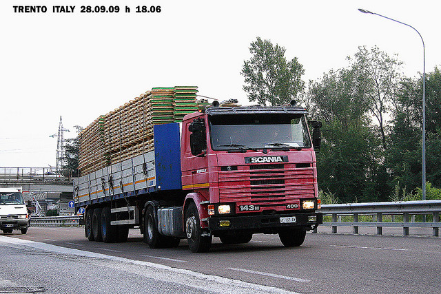 Scania 143M 400