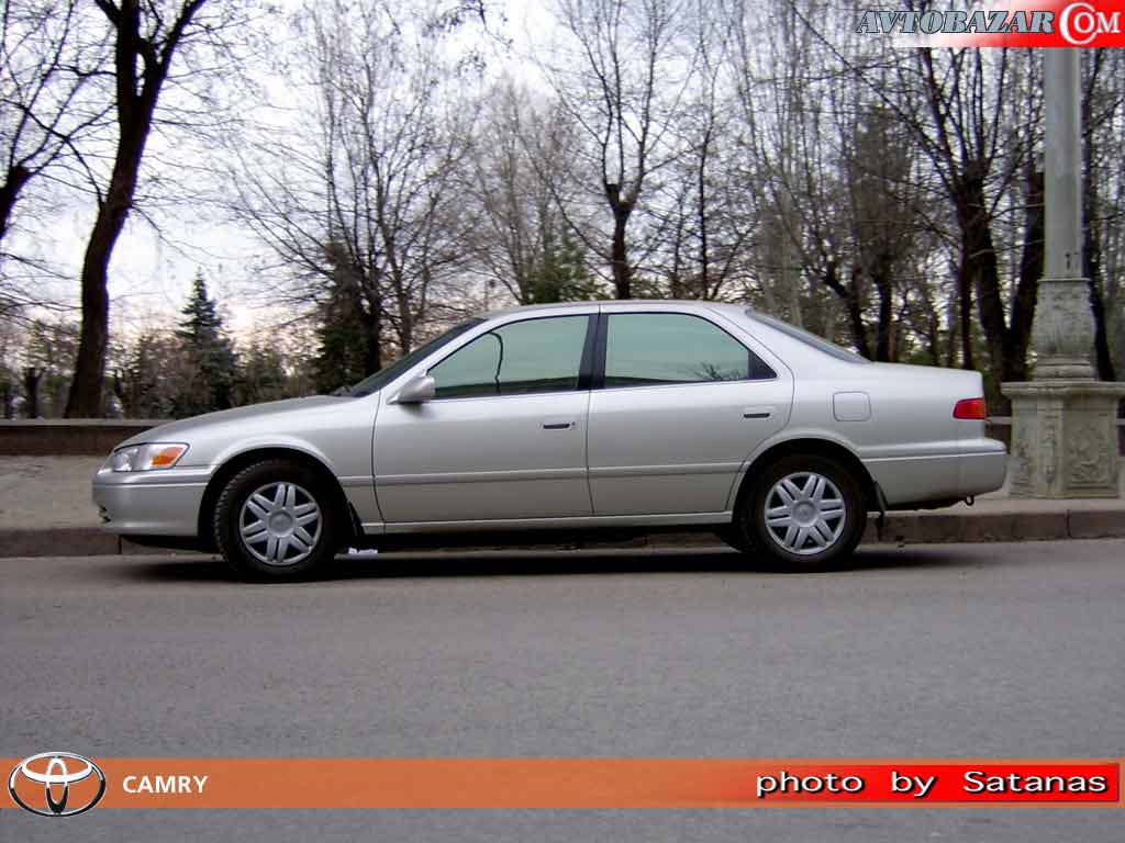 Toyota Camry Gracia