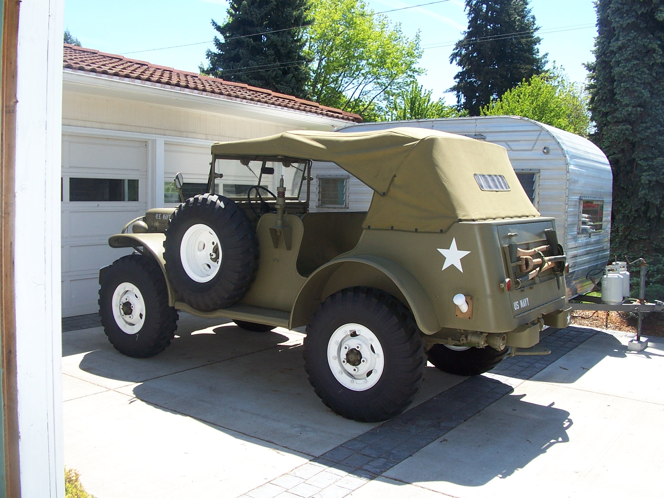 Dodge Command Car