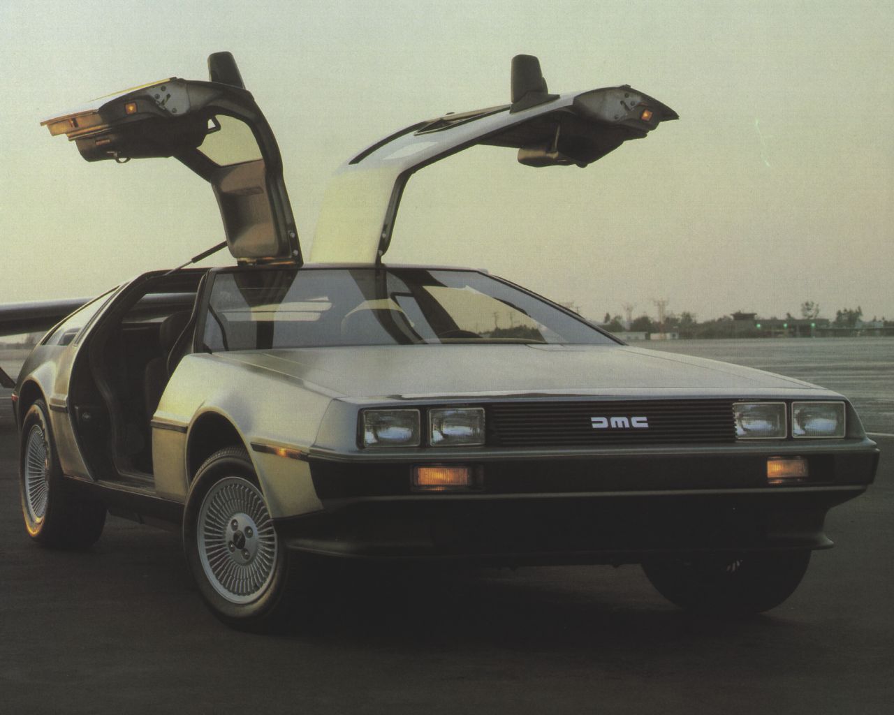 De Lorean DMC 12