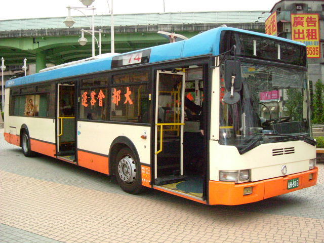 Ikarbus IK-112N