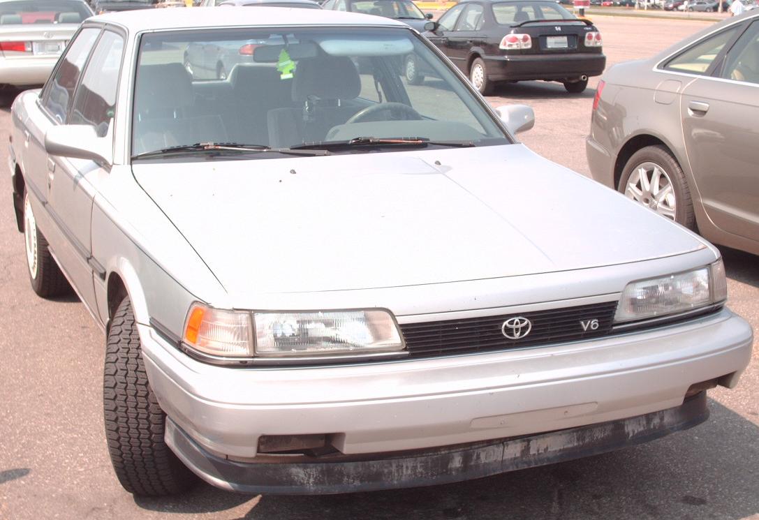 Toyota Camry V6