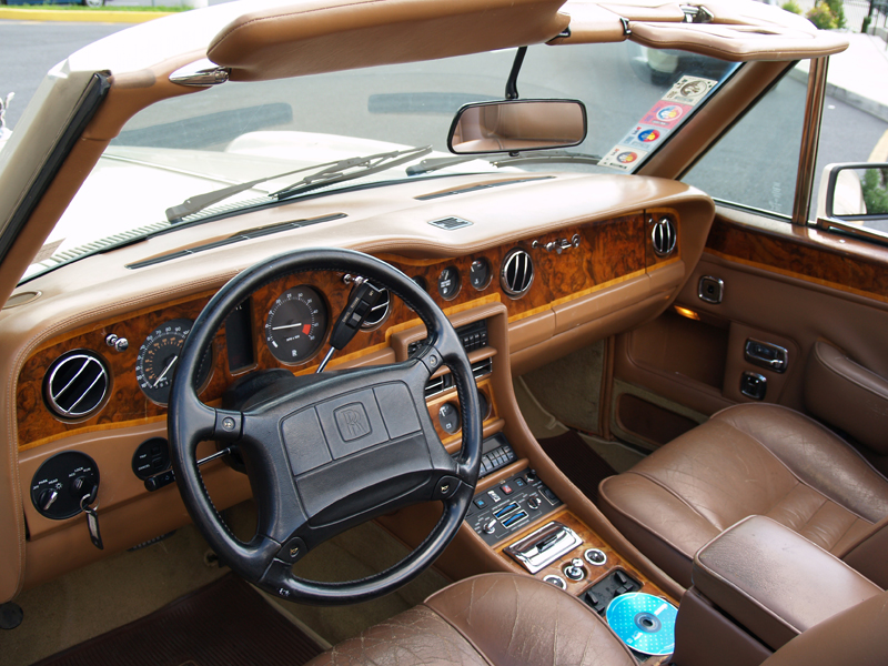 Rolls Royce Corniche Conv