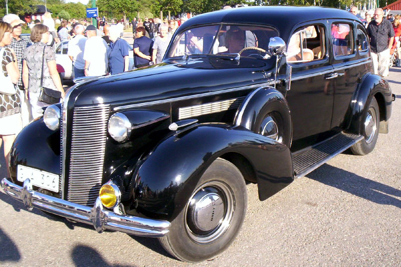 Buick Special 4dr sedan