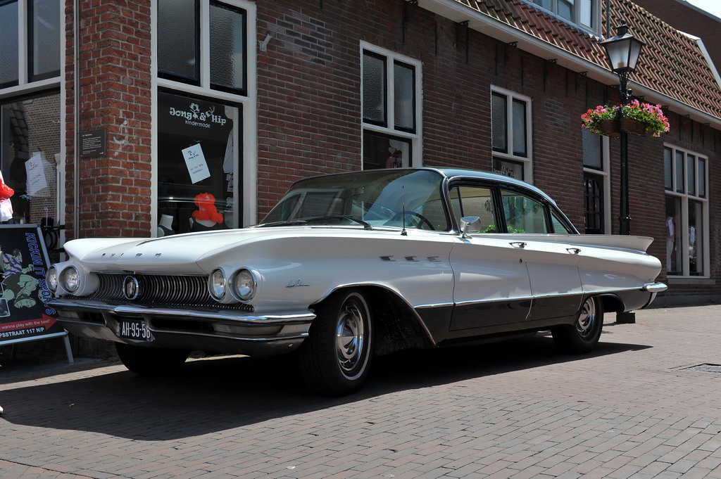 Buick Le Sabre 4dr