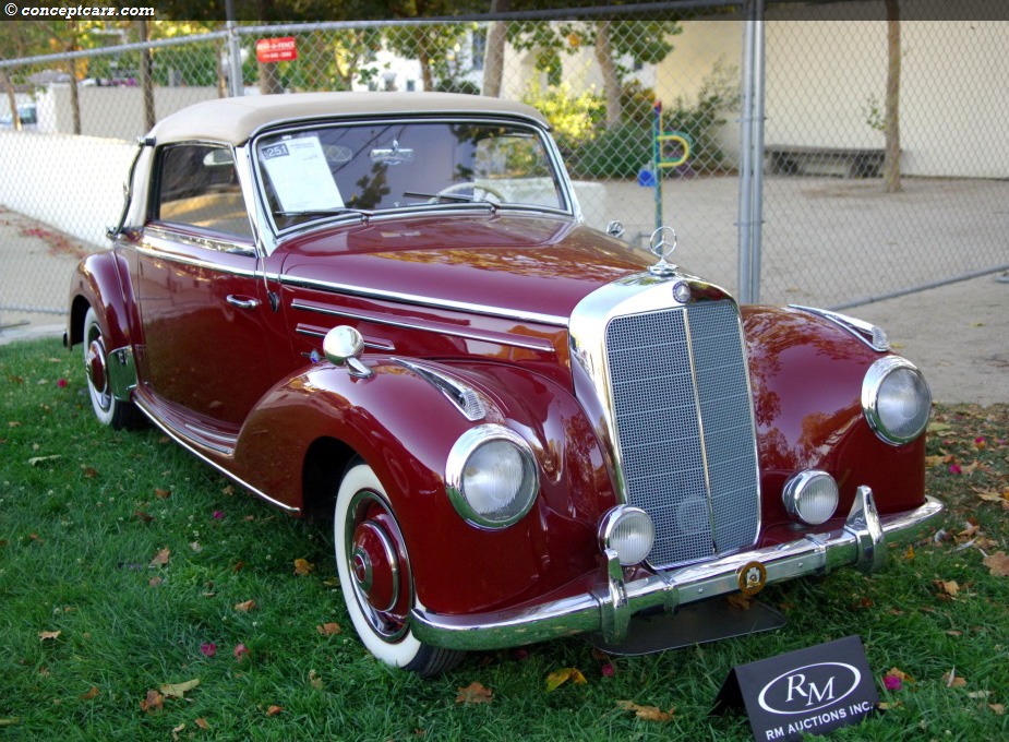 Mercedes-Benz 220 A Cabriolet