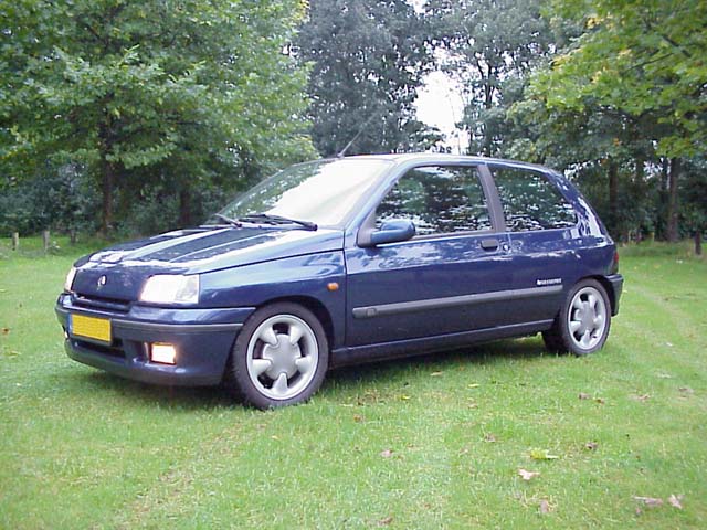 Renault Clio 16 16V