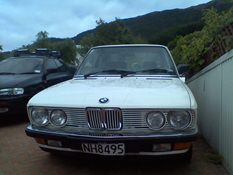 BMW 525ee