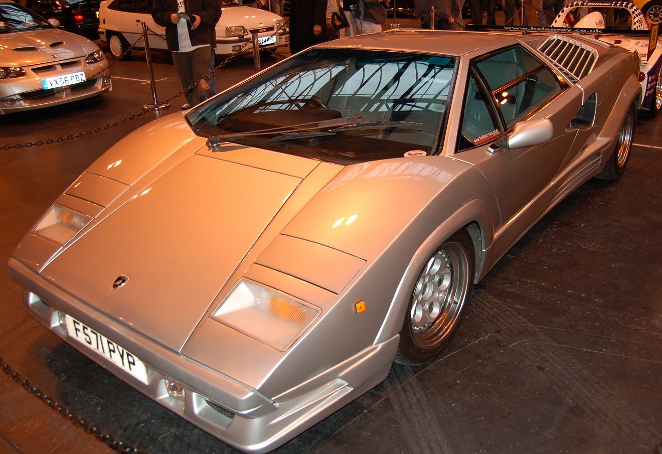 Lamborghini Countach SE25