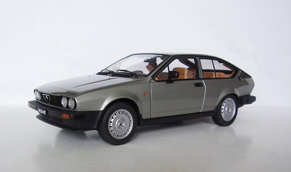 Alfa Romeo Alfetta 2000 GTV