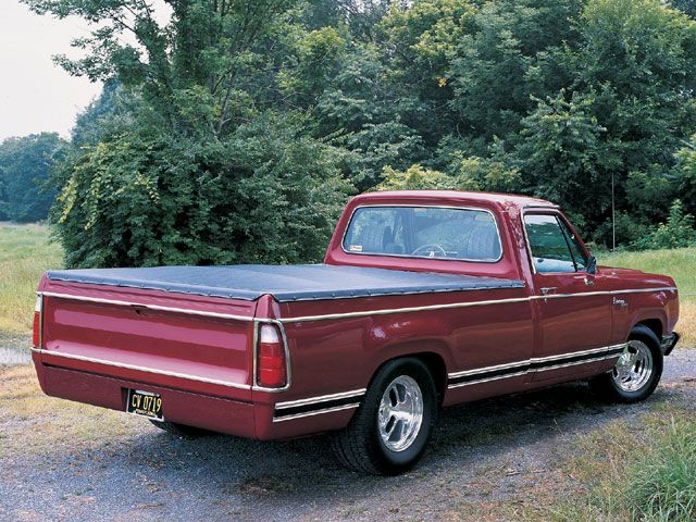 Dodge D-100 Adventurer