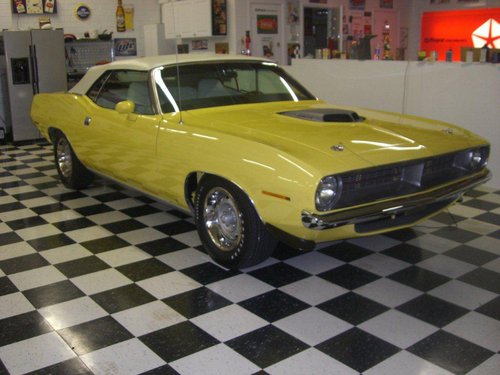 Plymouth Barracuda Cuda 440-6