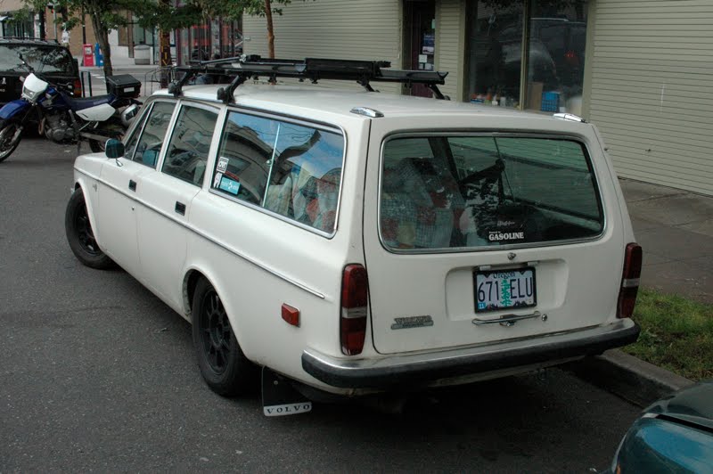 Volvo 145E