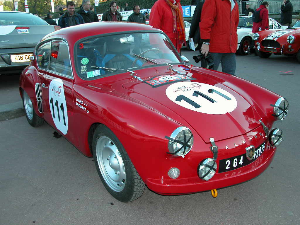 Alpine A106