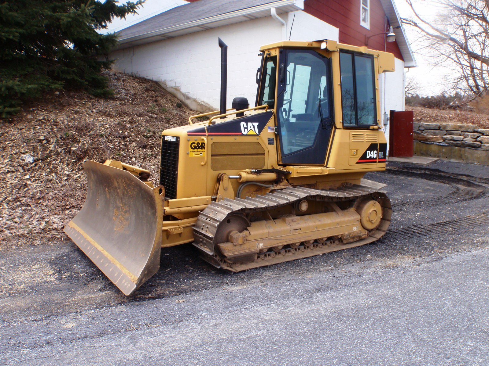 Caterpillar D4G-XL