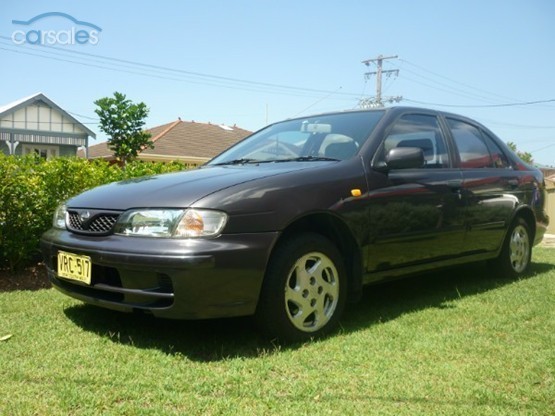 Nissan Pulsar 15 SLX