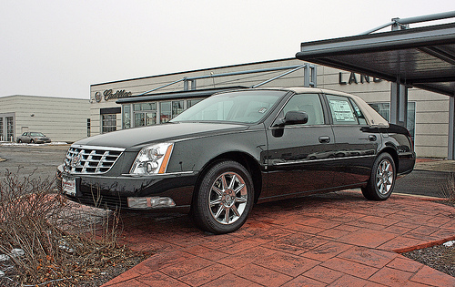 Cadillac De Ville Touring Sedan