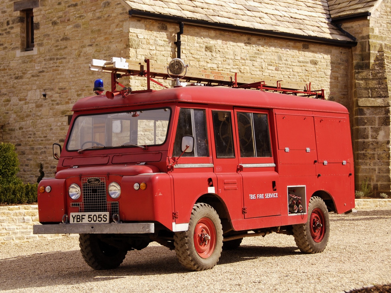 Land Rover Series IIa Forward Control