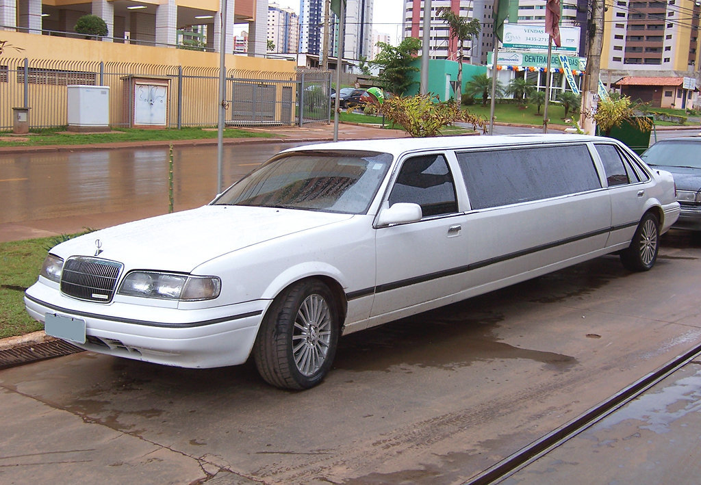 Daewoo Super Salon Limousine