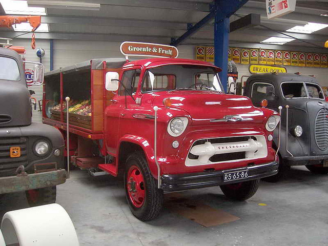 Chevrolet 5700 COE truck