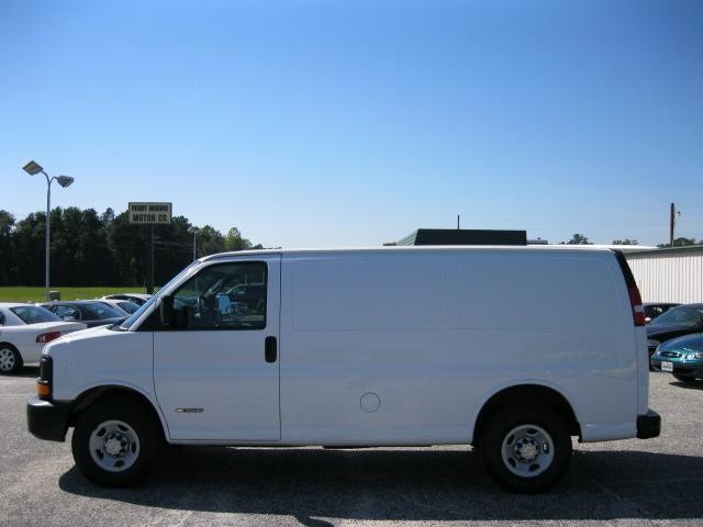 Chevrolet Express 3500 Access