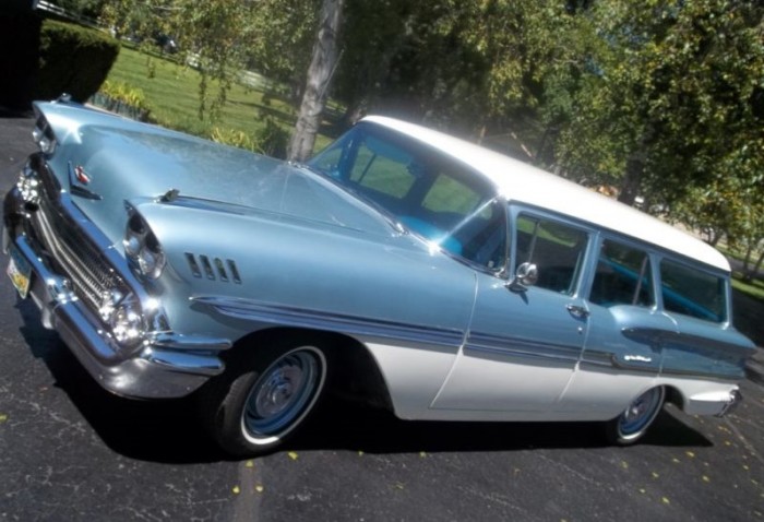 Chevrolet Bel Air Nomad 4-door Wagon