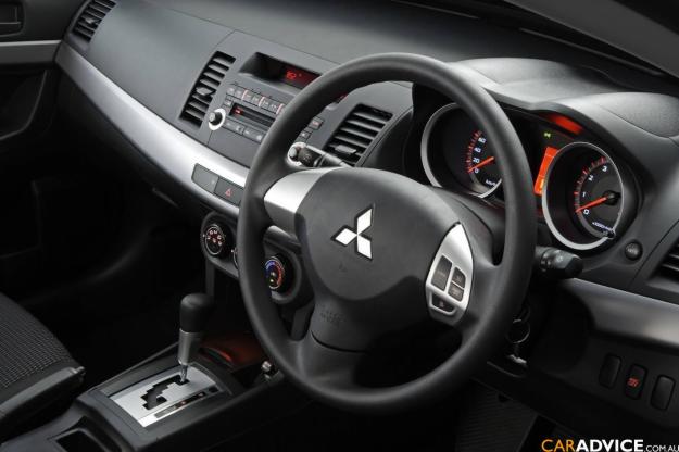 Mitsubishi Lancer VR
