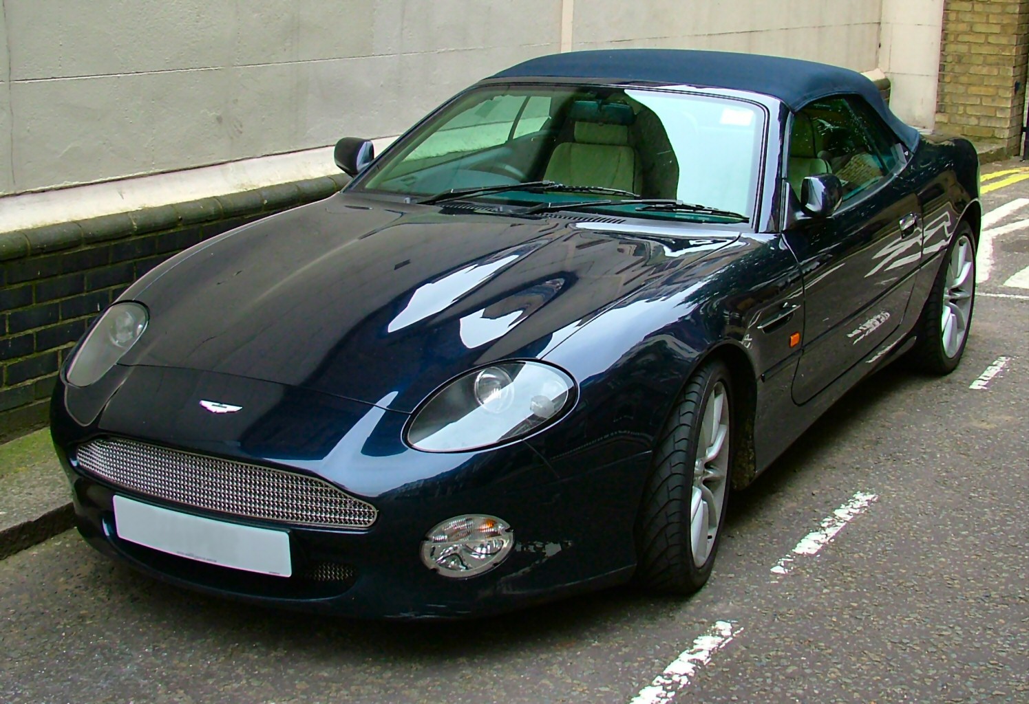 Aston Martin DB7 Vantage Volante