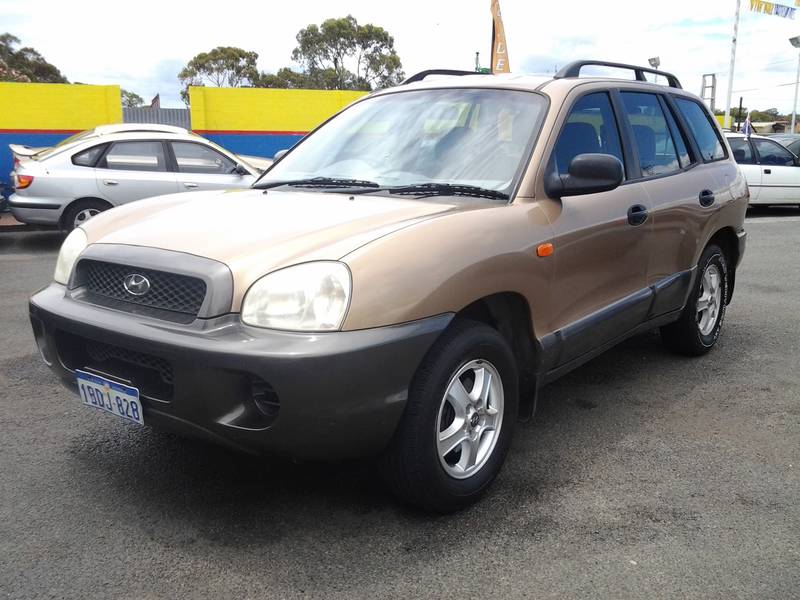 Hyundai Santa Fe V6 4WD Hyundai Santa Fe V6 4WD