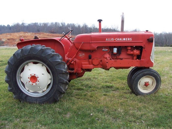 Allis-Chalmers D-17