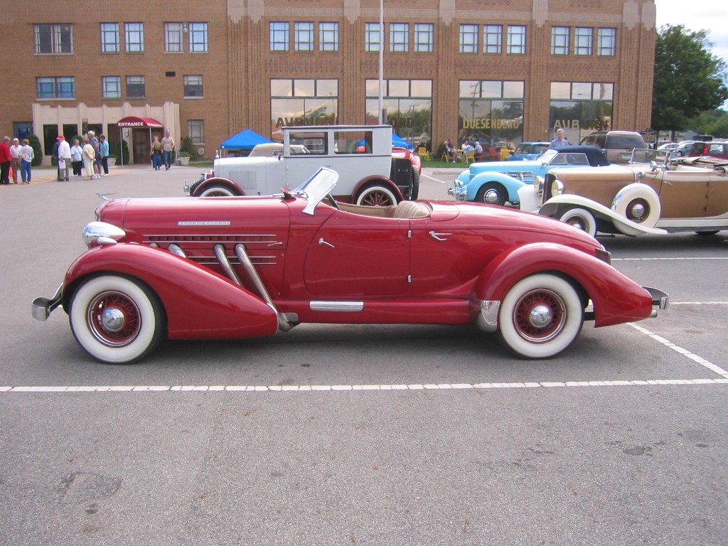 Auburn Speedster Boatail