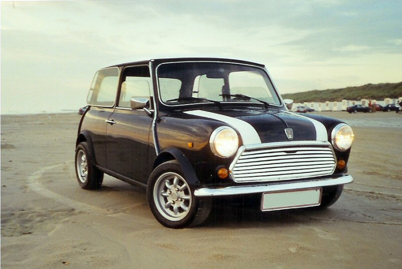 Мини 1000. Austin Mini 850. Мини Купер 1000. Mini 1000. Авто Mini 1000.