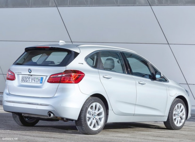 BMW 225xe Active Tourer - 2016