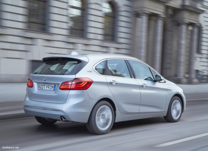 BMW 225xe Active Tourer - 2016