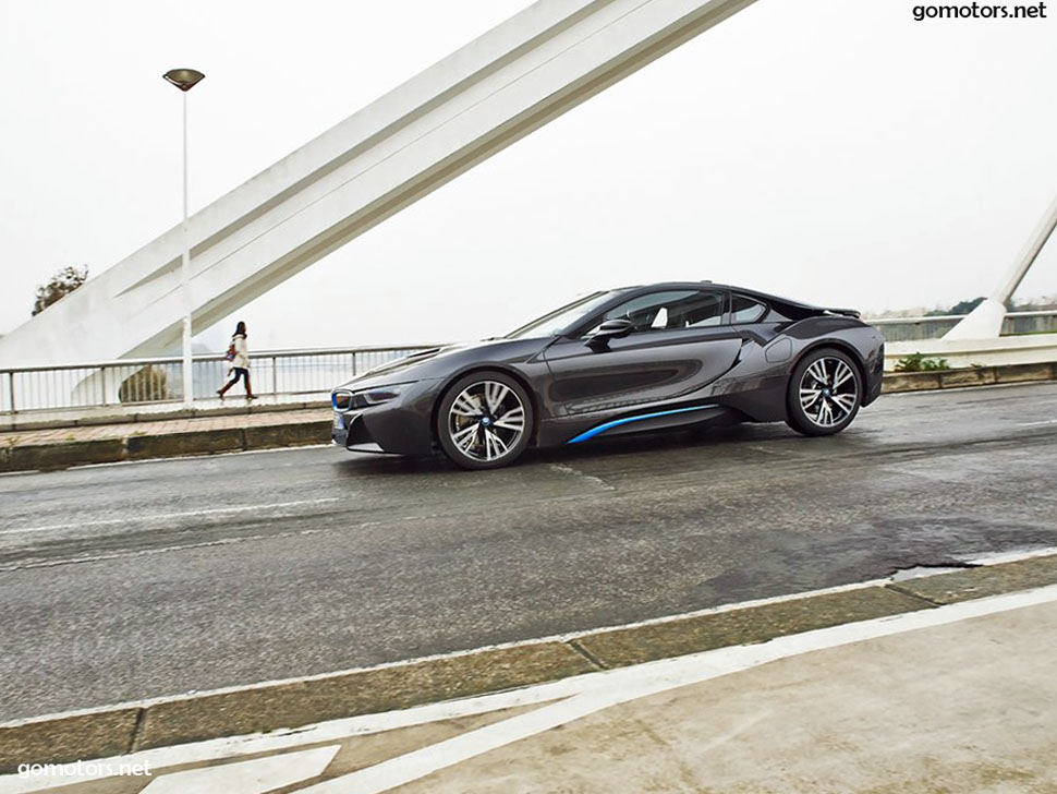 BMW i8