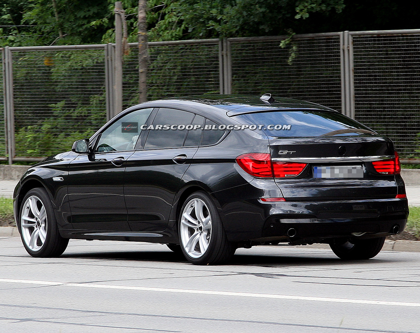 BMW 5 Series GT Prototype