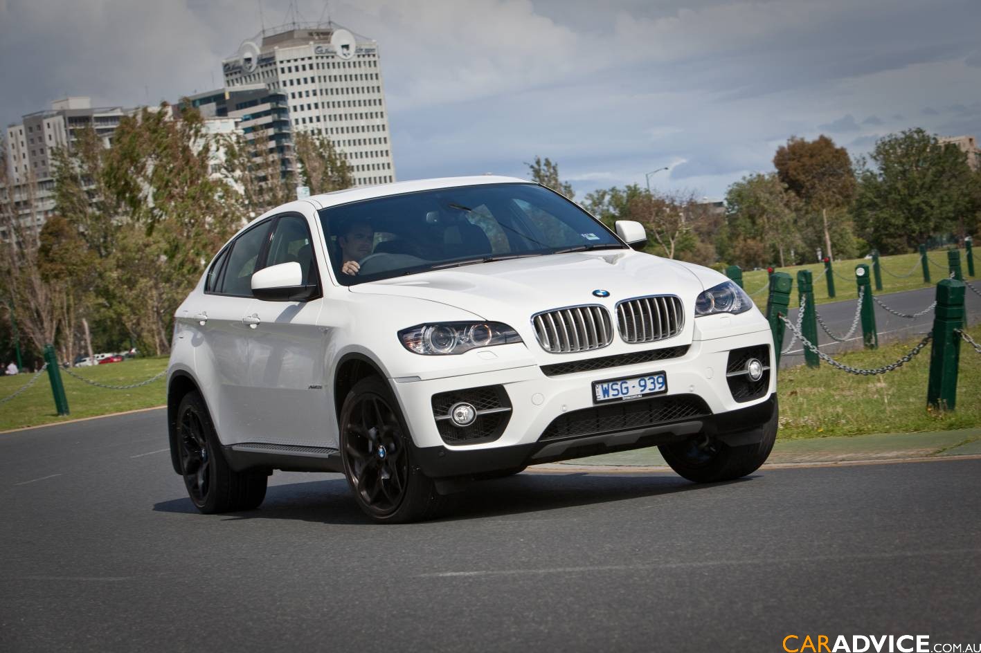 BMW X6 X-drive 50i