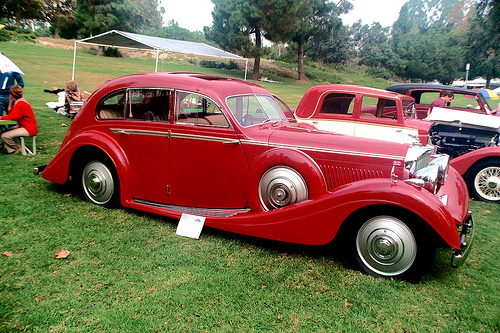 Bentley 4 14 litre saloon