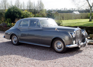 Bentley S1 saloon